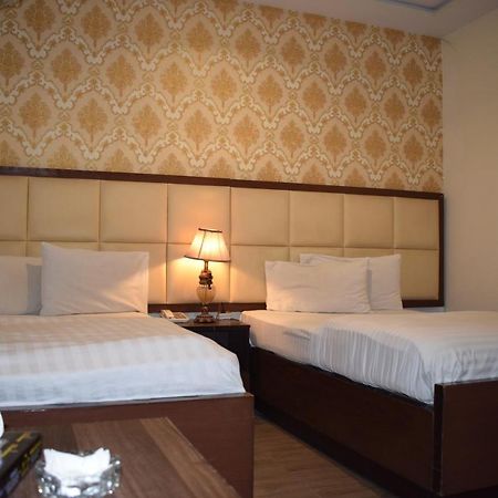 Hotel Pak Continental ムルターン エクステリア 写真